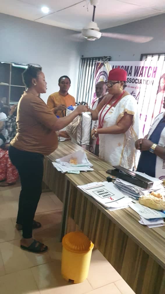 Expectant Mothers in Ibusa Receive Essential Newborn Care Packs from Anioma Watch Association