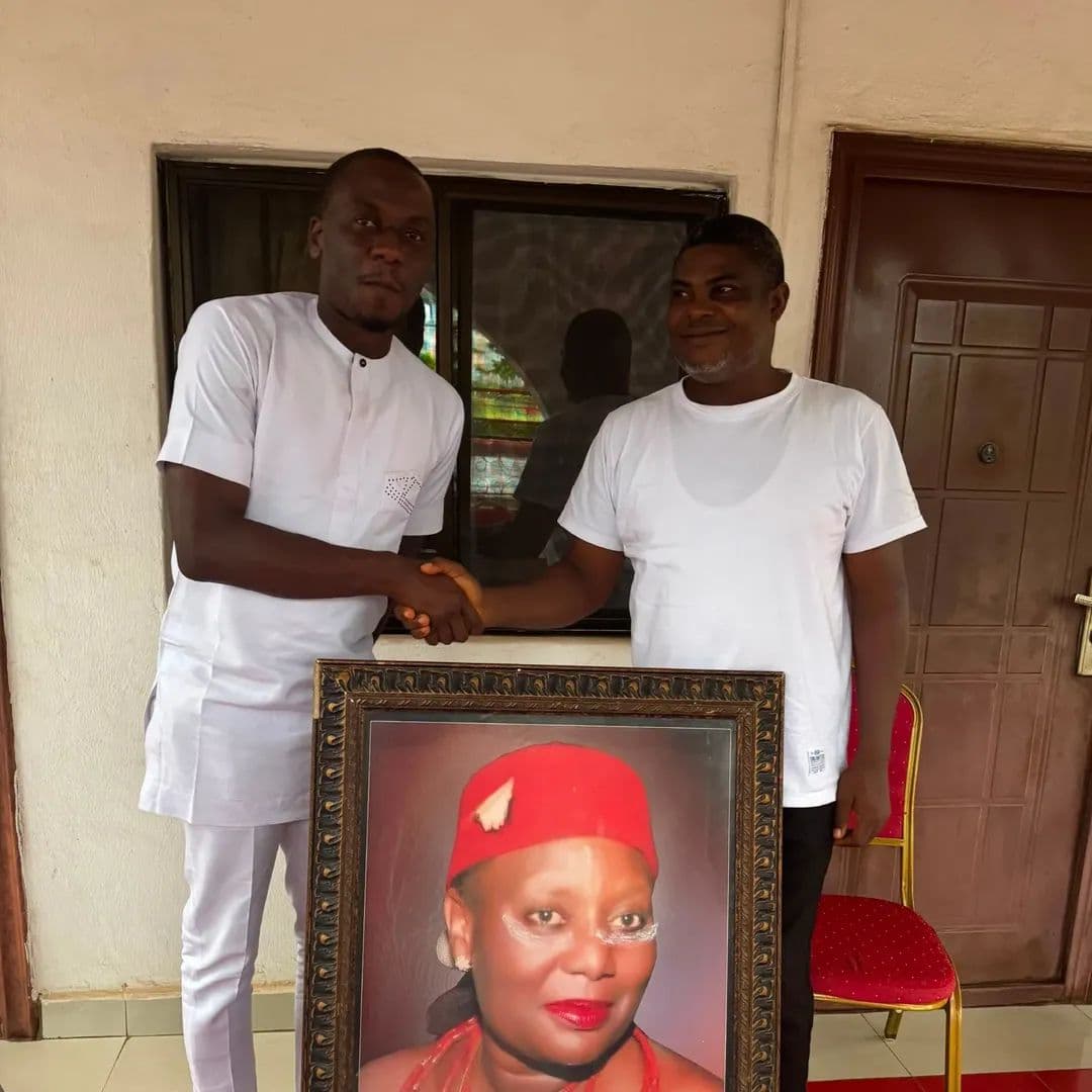 Omu Martha: Nze Omu, the Okpanam Sacred Staff of Authority Passed to Successor